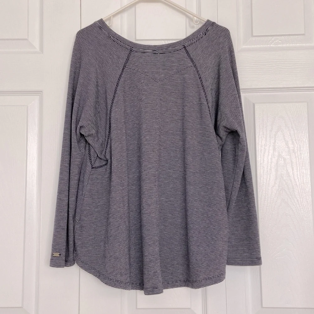 Tommy Hilfiger Sport striped long sleeve shirt - Picture 2 of 8